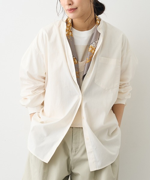 CRAFT STANDARD BOUTIQUE（クラフトスタンダードブティック）の「【追加】バンドカラーシャツ◇（シャツ/ブラウス・レディース・ネイビー系2/ベージュ系その他2/グレー系その他2/ブラウン系その他4/チャコールグレー/オフホワイト・L/M/S）」の2枚目の写真