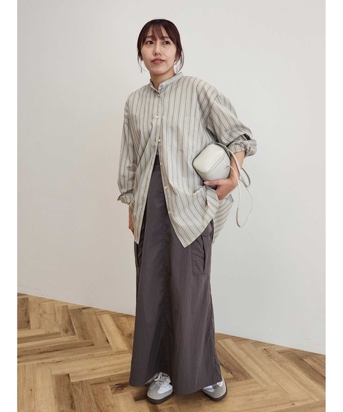 CRAFT STANDARD BOUTIQUE（クラフトスタンダードブティック）の「【追加】バンドカラーシャツ◇（シャツ/ブラウス・レディース・ネイビー系2/ベージュ系その他2/グレー系その他2/ブラウン系その他4/チャコールグレー/オフホワイト・L/M/S）」の14枚目の写真