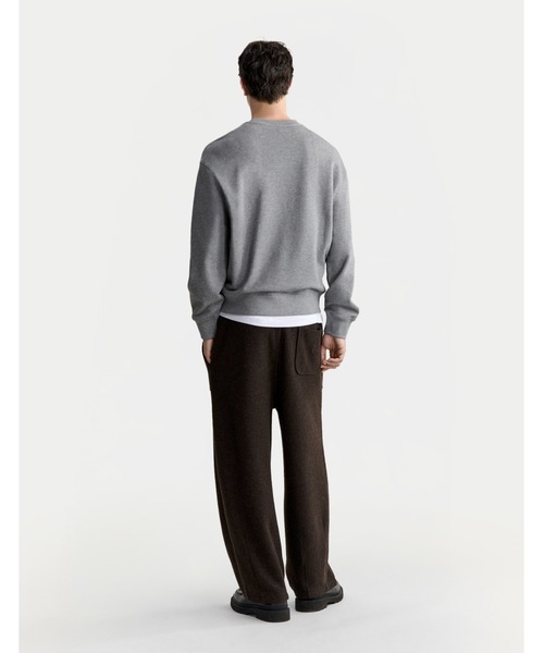 Maison Kitsune(メゾンキツネ)の「FOX HEAD COMFORT SWEATSHIRT(スウェット・メンズ・ブラック/ネイビー/グレー・XL/L/M/S/XS)」の8枚目の写真