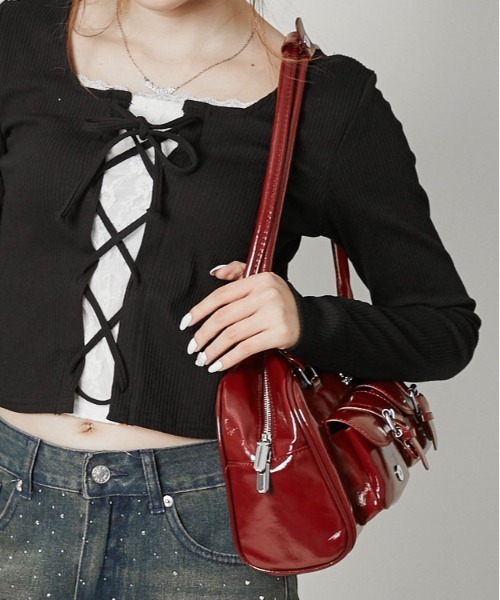 GORGE（ゴージ）の「《フェイクレザー×2ポケット》レディース ハンドバッグ ダブルポケット モード 春夏秋冬（ハンドバッグ・レディース・ブラック/レッド/ブラウン・F）」の7枚目の写真