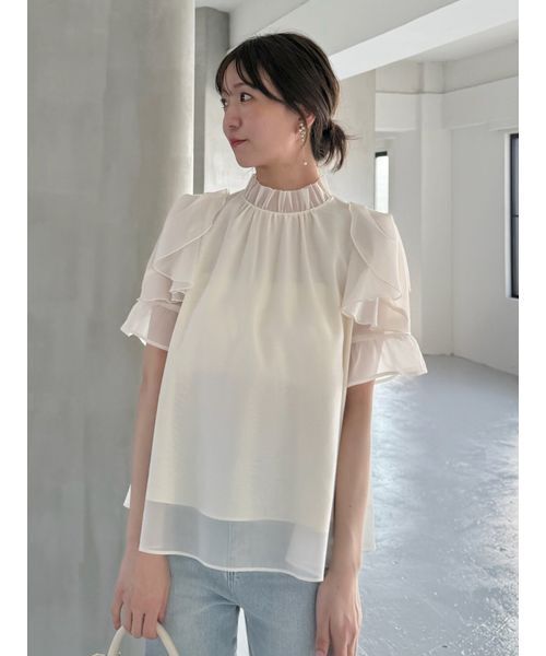 SNIDEL(スナイデル)の「Sustainableオーガンシースルーブラウス(シャツ/ブラウス・レディース・グレー/ブラウン/アイボリー・F)」の2枚目の写真