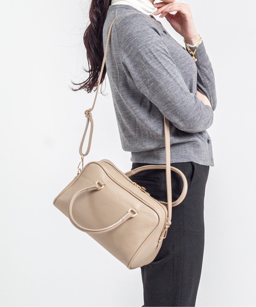 AULENTTI（オウレンティ）の「【AULENTTI/オウレンティ】2WAY レザー ミニボストンバッグ イタリア製（ボストンバッグ・レディース・ブラック/ダークベージュ/ベージュ・FREE）」の20枚目の写真