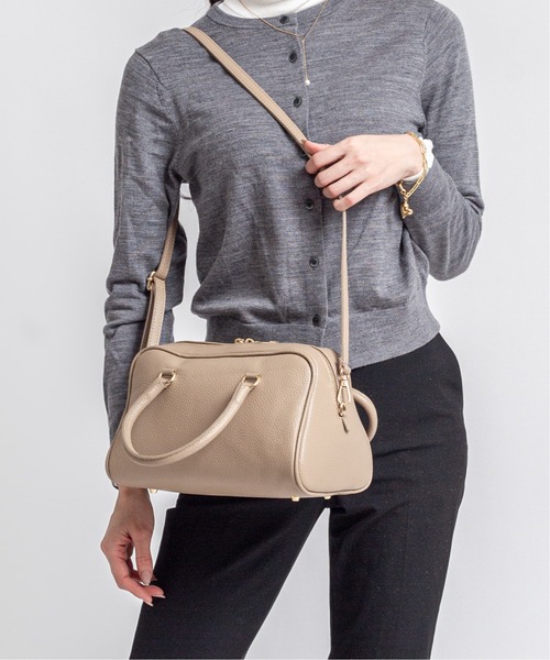 AULENTTI（オウレンティ）の「【AULENTTI/オウレンティ】2WAY レザー ミニボストンバッグ イタリア製（ボストンバッグ・レディース・ブラック/ダークベージュ/ベージュ・FREE）」の19枚目の写真