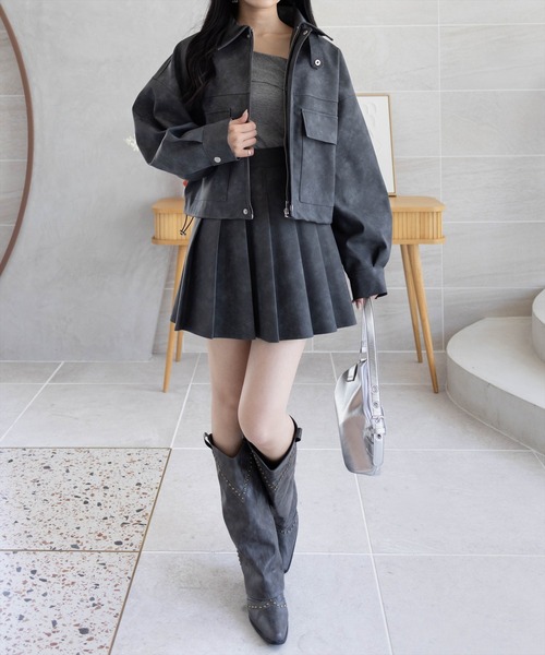 clear（クリア）の「アンティークレザープリーツミニスカート(セット可)[カジュアル 着回し抜群 大人]（スカート・レディース・ブラック/ブラウン・S/M）」の3枚目の写真