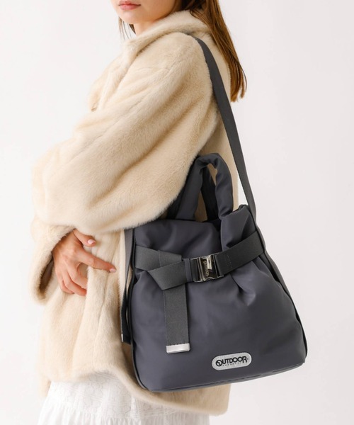 OUTDOOR PRODUCTS(アウトドアプロダクツ)の「【OUTDOOR PRODUCTS / アウトドアプロダクツ】2wayTote S/巾着ショルダーバッグ/2way/巾着/Sサイズ【WEB限定】(ショルダーバッグ・レディース・チャコールグレー/シルバー/ブラック/オレンジ/ブラウン/インディゴブルー/アイボリー/モカ・フリー)」の4枚目の写真