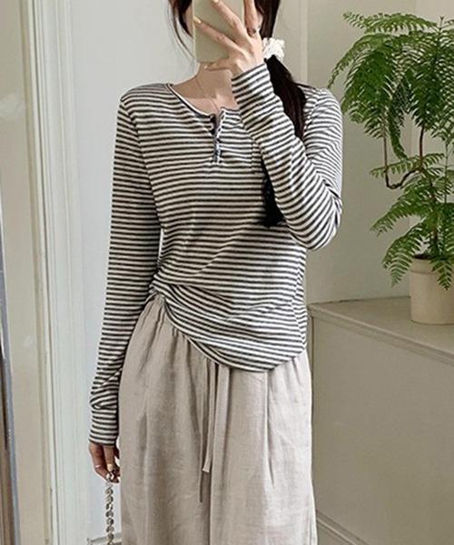 WESTSEA(ウエストシー)の「ヘンリーネック ボーダー長袖 トップス ストレッチ付(Tシャツ/カットソー・レディース・アイボリー/ブラック・L/M)」の6枚目の写真