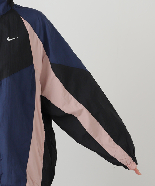 NIKE(ナイキ)の「NIKE/ナイキ TRACK JKT HV4030(その他アウター・レディース・ネイビー・FREE)」の2枚目の写真