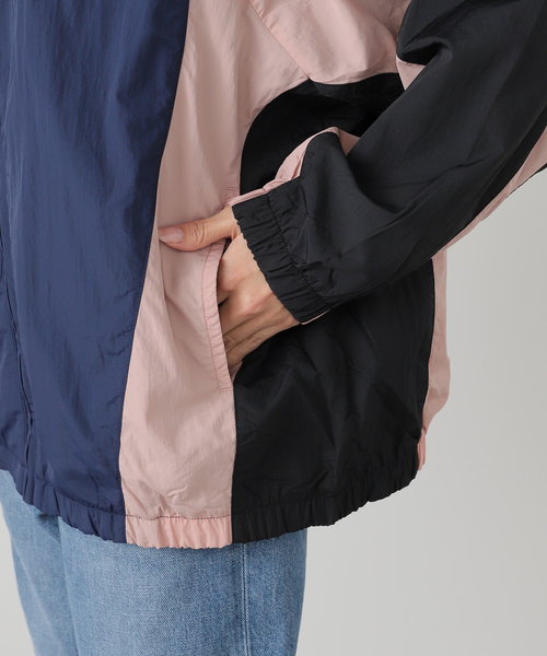 NIKE(ナイキ)の「NIKE/ナイキ TRACK JKT HV4030(その他アウター・レディース・ネイビー・FREE)」の3枚目の写真