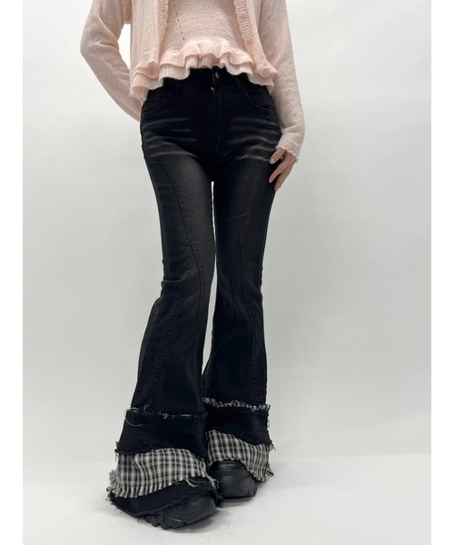 MORE self LOVE(モアセルフラブ)の「チェックパッチワークデニム(デニムパンツ・レディース・ブラック/ブルー・SMALL/MEDIUM)」の16枚目の写真