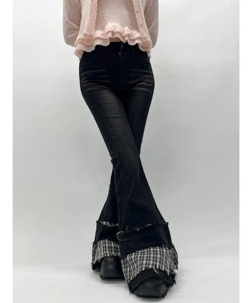 MORE self LOVE(モアセルフラブ)の「チェックパッチワークデニム(デニムパンツ・レディース・ブラック/ブルー・SMALL/MEDIUM)」の18枚目の写真