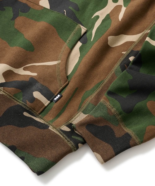 FTC（エフティーシー）の「BOX LOGO PULLOVER HOODY（パーカー・メンズ・グレー/ブラック/その他/ネイビー/ベージュ系その他・MEDIUM/LARGE/X-LARGE/SMALL）」の15枚目の写真