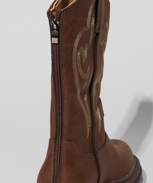 Chick(チック)の「Stitch Western Boots / ステッチウエスタンブーツ(ブーツ・レディース・ダークブラウン/ブラウン・23cm/24cm/22.5cm/23.5cm)」の10枚目の写真
