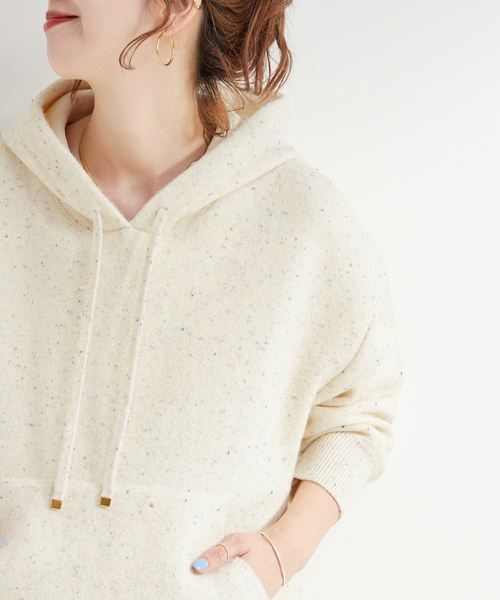 Simplicite（サンプリシテ）の「手洗い可 / カラーネップフードプルオーバー（ニット/セーター・レディース・ブラウン/ライトグリーン/アイボリー・FREE）」の13枚目の写真