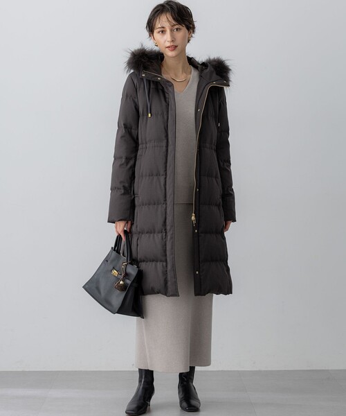 23区 L(ニジュウサンクオオキイサイズ)の「カシミヤブレンド Vネック ニット(ニット/セーター・レディース・オールドローズ系/ホワイト系/ライトグリーン系/ライトグレー系/ベージュ系/グレー系/ピーコックグリーン系/ダルブルー系/パープル系・46/44)」の11枚目の写真