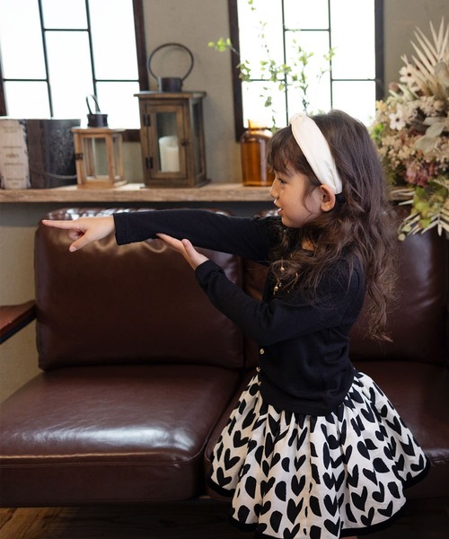 Rora(ローラ)の「アゲハ ハート柄スカート(スカート・キッズ・ブラック・140cm/130cm/120cm/110cm)」の5枚目の写真