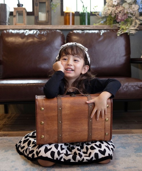 Rora(ローラ)の「アゲハ ハート柄スカート(スカート・キッズ・ブラック・140cm/130cm/120cm/110cm)」の10枚目の写真