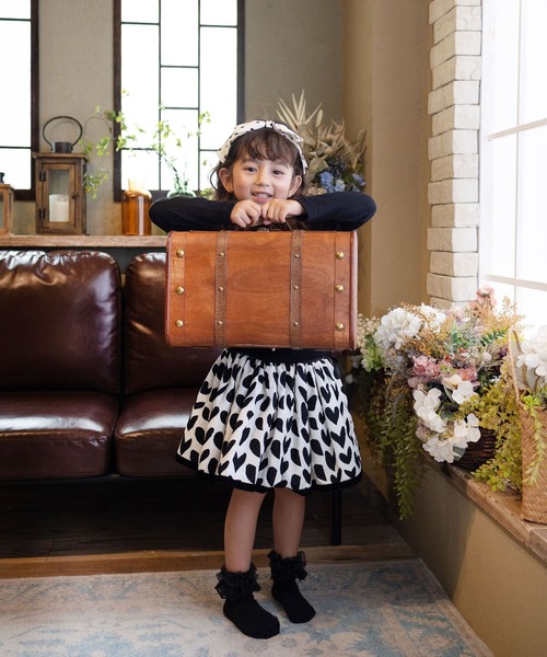 Rora(ローラ)の「アゲハ ハート柄スカート(スカート・キッズ・ブラック・140cm/130cm/120cm/110cm)」の13枚目の写真