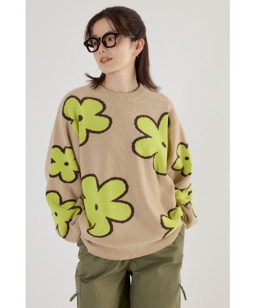 RODEO CROWNS WIDE BOWL（ロデオクラウンズワイドボウル）の「フラワーモールニットトップス（ニット/セーター・レディース・ホワイト系その他/ベージュ系その他/ブラック系その他・FREE）」の4枚目の写真