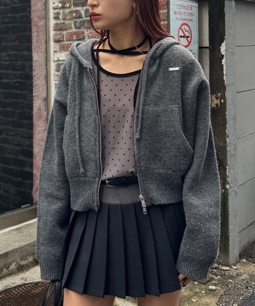 mline（エムライン）の「[mline]チョーカーベロアトップス（Tシャツ/カットソー・レディース・ブラック/ピンク/アイボリー/ホワイト系その他/チャコールグレー・FREE）」の12枚目の写真