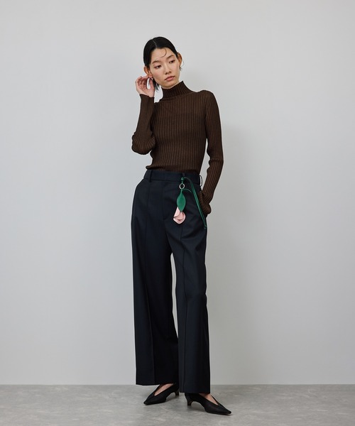 ROPE'(ロペ)の「ラメタートルリブプルオーバー/イージーケア(ニット/セーター・レディース・ブラック/ブラウン/ベージュ系その他・FREE)」の6枚目の写真