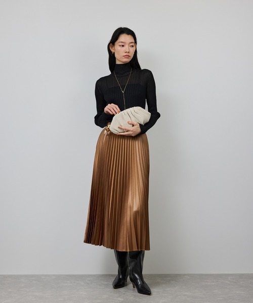 ROPE'(ロペ)の「ラメタートルリブプルオーバー/イージーケア(ニット/セーター・レディース・ブラック/ブラウン/ベージュ系その他・FREE)」の9枚目の写真