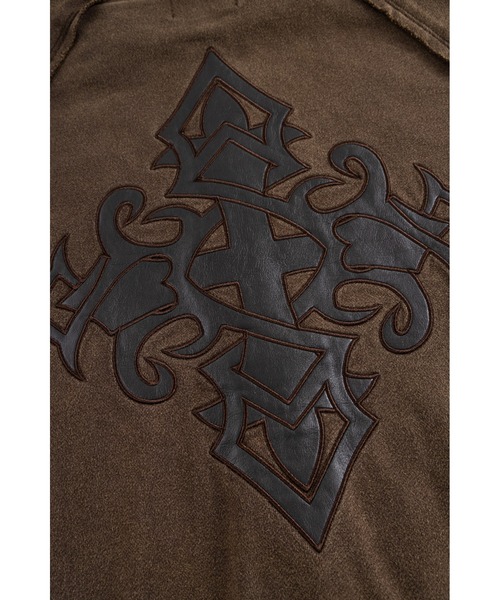 SUPPLIER(サプライヤー)の「ジップフーディ|Dagger Leather Patch Zip Hoodie|SUPPLIER(パーカー・メンズ・ブラック/カーキ/ベージュ・SMALL/MEDIUM/LARGE/X-LARGE/XX-LARGE)」の14枚目の写真