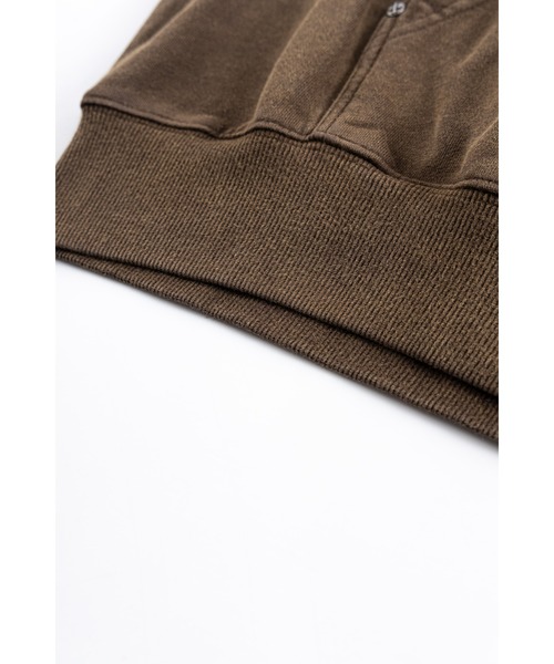 SUPPLIER(サプライヤー)の「ジップフーディ|Dagger Leather Patch Zip Hoodie|SUPPLIER(パーカー・メンズ・ブラック/カーキ/ベージュ・SMALL/MEDIUM/LARGE/X-LARGE/XX-LARGE)」の17枚目の写真