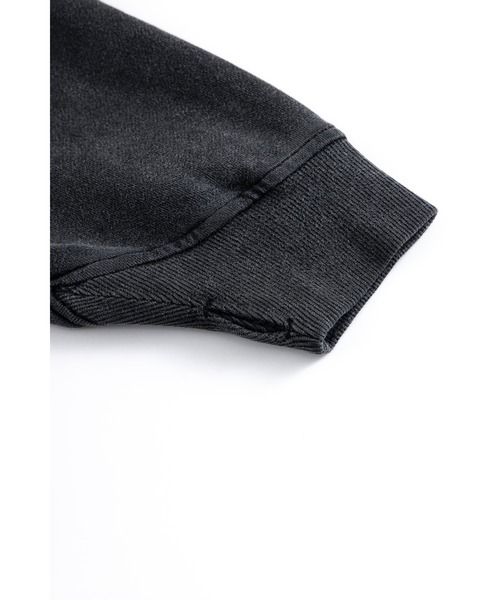 SUPPLIER(サプライヤー)の「ジップフーディ|Dagger Leather Patch Zip Hoodie|SUPPLIER(パーカー・メンズ・ブラック/カーキ/ベージュ・SMALL/MEDIUM/LARGE/X-LARGE/XX-LARGE)」の8枚目の写真