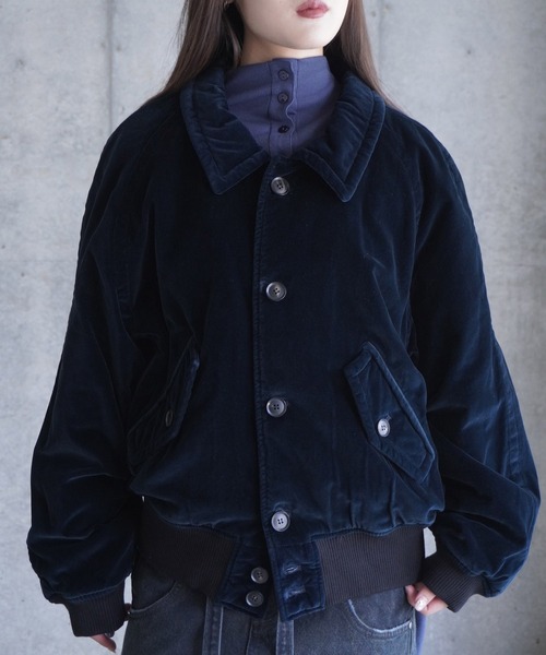 LOW CLASSIC（ロウ　クラシック）の「WASHED VELVET BOMBER JACKET（ブルゾン・レディース・ネイビー・M）」の18枚目の写真