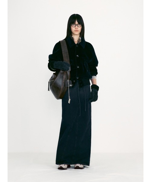 LOW CLASSIC（ロウ　クラシック）の「WASHED VELVET BOMBER JACKET（ブルゾン・レディース・ネイビー・M）」の4枚目の写真