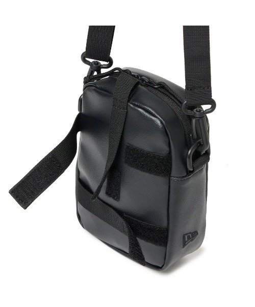 NEW ERA(ニューエラ)の「NEWERA-SHOULDER POUCH SY LEATHER(ショルダーバッグ・メンズ・ブラック・FREE)」の10枚目の写真