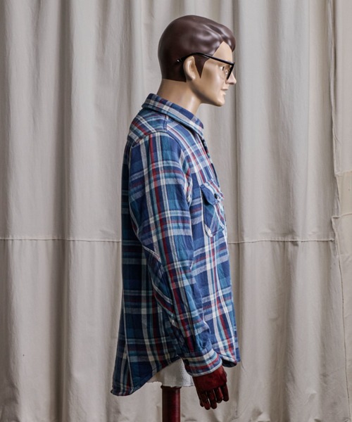Coffee & Cigarettes（コーヒーアンドシガレッツ）の「10B7  Heavy Flannel One Wash Work Shirt / ヘビーネル ワンウォッシュ ワークシャツ C（シャツ/ブラウス・メンズ・ブルー系/ホワイト系・XL/M/L）」の6枚目の写真