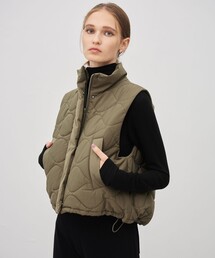 uncrave（アンクレイヴ）の「パディング ベスト（ダウンベスト）」