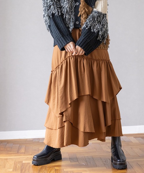 OSMOSIS(オズモーシス)の「ランダムティアードスカート(スカート・レディース・ブラウン/カーキ/ブラック・ONE SIZE)」の3枚目の写真