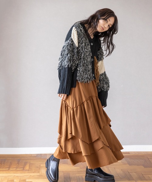 OSMOSIS(オズモーシス)の「ランダムティアードスカート(スカート・レディース・ブラウン/カーキ/ブラック・ONE SIZE)」の5枚目の写真