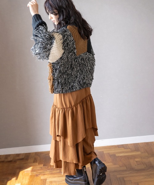 OSMOSIS(オズモーシス)の「ランダムティアードスカート(スカート・レディース・ブラウン/カーキ/ブラック・ONE SIZE)」の6枚目の写真