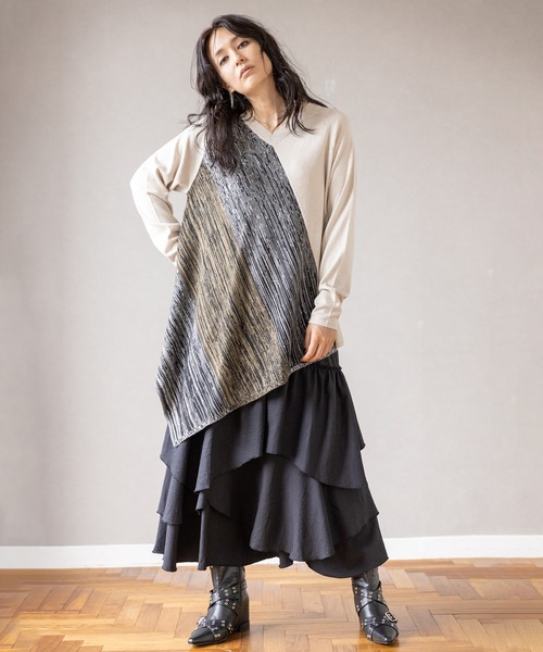 OSMOSIS(オズモーシス)の「ランダムティアードスカート(スカート・レディース・ブラウン/カーキ/ブラック・ONE SIZE)」の11枚目の写真