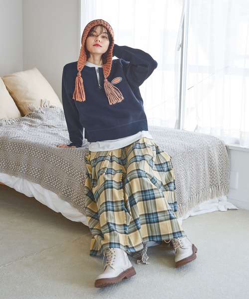 niko and...(ニコアンド)の「オリジナルユキノミミツキニット帽(ニットキャップ/ビーニー・レディース・ブラウン/ピンク/チャコール/アイボリー/ブラック/ライトブラウン/オレンジ/ダークグレー・0)」の22枚目の写真