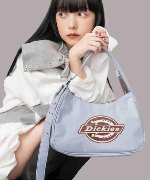Casselini(キャセリーニ)の「【Dickies × Casselini】ラインストーンロゴショルダーバッグ(ショルダーバッグ・レディース・ブラック/サックスブルー/ブラウン/ベージュ・FREE)」の4枚目の写真