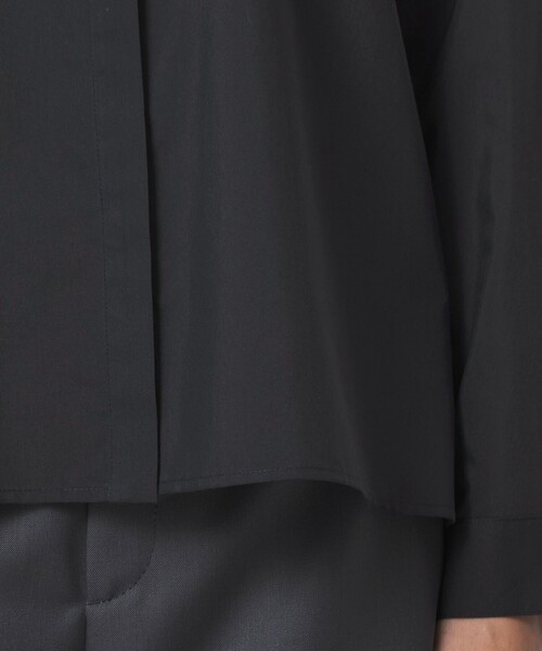 green label relaxing（グリーンレーベルリラクシング）の「フリル ディテール ブラウス マシンウォッシャブル UVカット（シャツ/ブラウス・レディース・ホワイト/ネイビー/ライトブルー・FREE）」の9枚目の写真