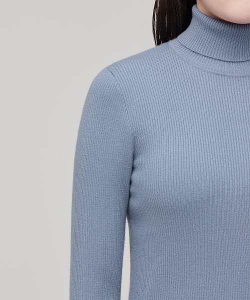 MUSINSA STANDARD WOMAN（ムシンサスタンダードウーマン）の「レディースリブスリムタートルネックニット[ブルーグレー]（ニット/セーター・レディース・その他・SMALL/MEDIUM/LARGE/X-SMALL）」の11枚目の写真