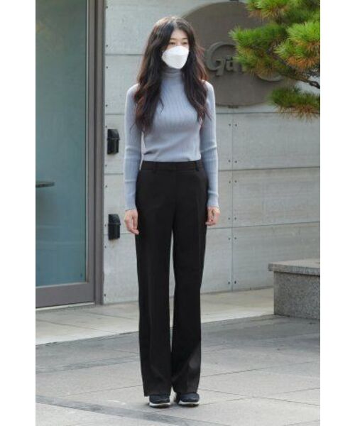 MUSINSA STANDARD WOMAN（ムシンサスタンダードウーマン）の「レディースリブスリムタートルネックニット[ブルーグレー]（ニット/セーター・レディース・その他・SMALL/MEDIUM/LARGE/X-SMALL）」の5枚目の写真