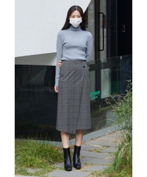 MUSINSA STANDARD WOMAN（ムシンサスタンダードウーマン）の「レディースリブスリムタートルネックニット[ブルーグレー]（ニット/セーター・レディース・その他・SMALL/MEDIUM/LARGE/X-SMALL）」の6枚目の写真