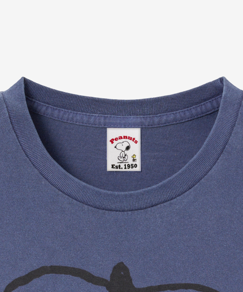 VTWO（ブイツー）の「サングラススヌーピーピグメントTシャツ (NAVY)（Tシャツ/カットソー・レディース・その他・MEDIUM/LARGE/SMALL）」の4枚目の写真