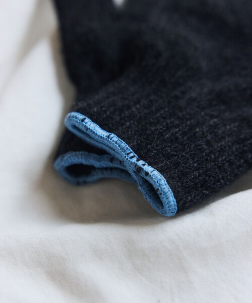 TEMBEA（テンベア）の「TEMBEA × FREAK'S STORE/テンベア × フリークスストア 別注GUNTE WOOL M 別注ウール 手袋 Mサイズ（手袋・メンズ・ライトグレー/ナチュラル/チャコールグレー/グレー・ONE SIZE）」の22枚目の写真