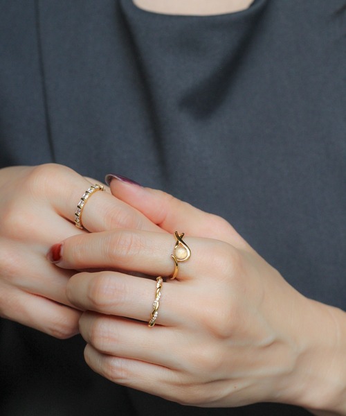 NOIR DE POUPEE（ノワールドプーペ）の「【WEB限定】silver925　リースリング（リング・レディース・ゴールド/ピンクゴールド・#6/#9/#10/#11/#15/#13）」の9枚目の写真