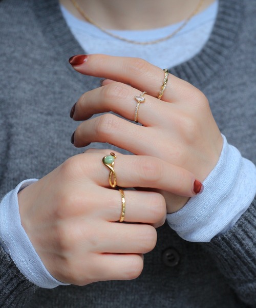 NOIR DE POUPEE（ノワールドプーペ）の「【WEB限定】silver925　リースリング（リング・レディース・ゴールド/ピンクゴールド・#6/#9/#10/#11/#15/#13）」の4枚目の写真