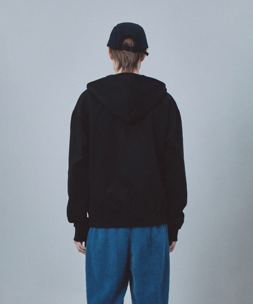 Rest&Recreation（レストアンドレクリエーション）の「HOODED SWEATSHIRT - BLACK（パーカー・メンズ・その他・ONE）」の4枚目の写真