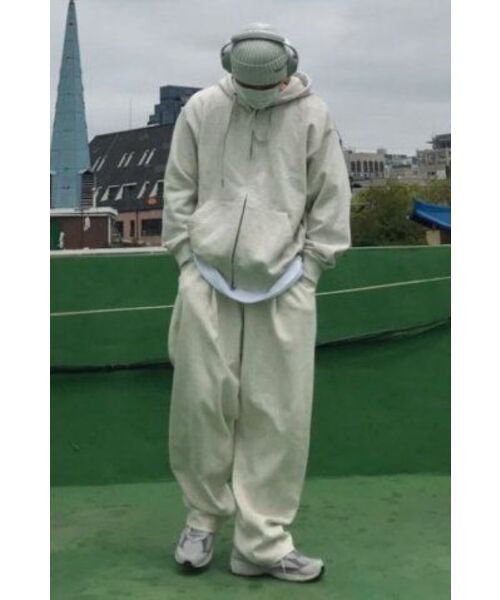 TOFFEE(トフィー)の「2WAYスウェットフード集業(OATMEAL)(パーカー・レディース・その他・LARGE/MEDIUM/SMALL/X-LARGE)」の5枚目の写真