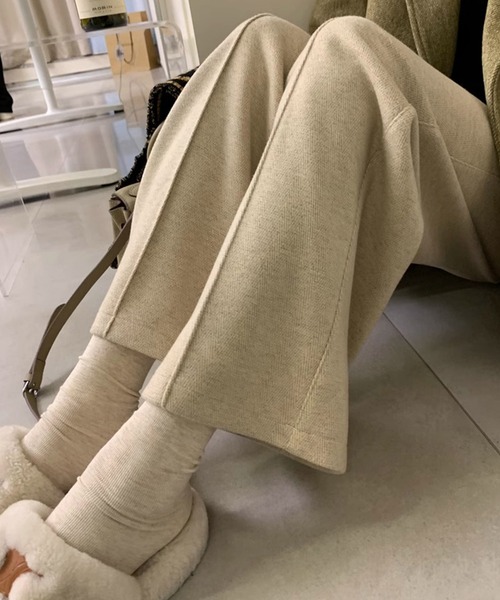 by LEGNA（バイレグナ）の「裏起毛ピンタックヘリンボーンワイドパンツ（その他パンツ・レディース・ブラック/ベージュ・MEDIUM/LARGE/X-LARGE）」の15枚目の写真